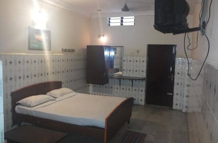 Usha Kiran Guest House, Bharatpur 1